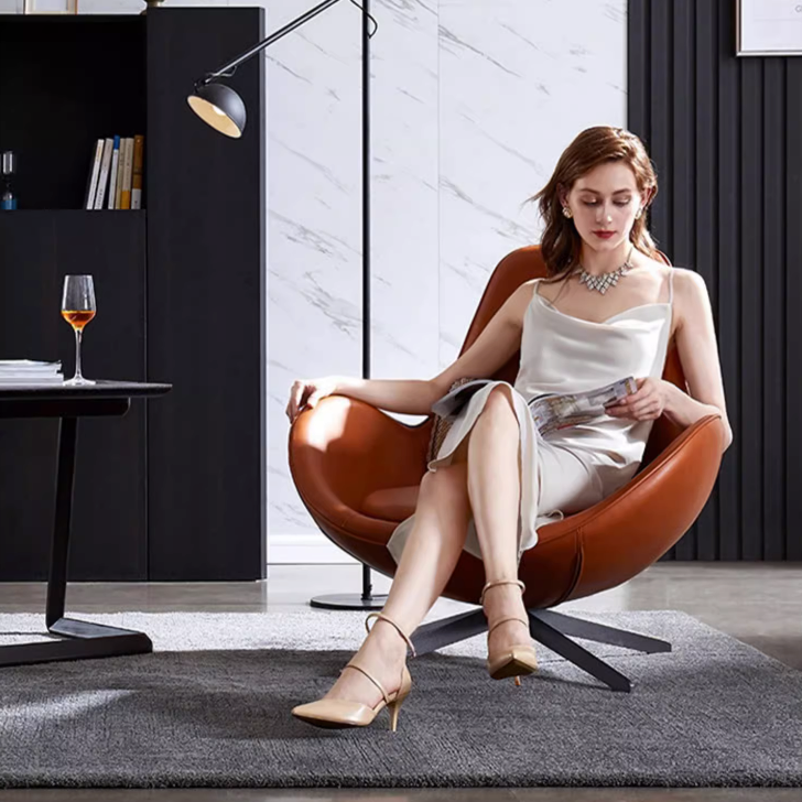 Snail Armchair, Brown Leather | DodiTec WC1