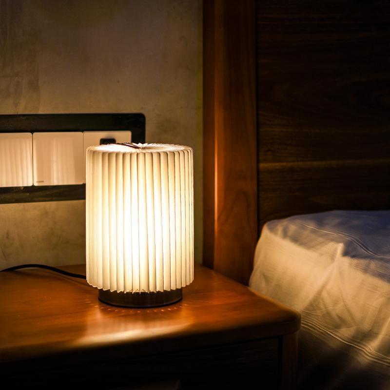 Accordion Table Lamp, Ball Shape And Cylinder Shape | DodiTec WC1