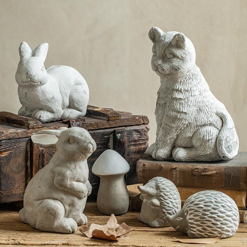 AN21 Garden Decoration, A Set Of Six Animal Statues | DodiTec WC1