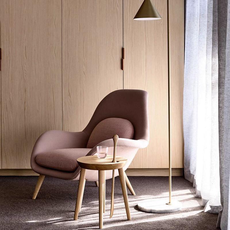 Fredericia Swoon Armchair And Footstool, Velvet | DodiTec WC1