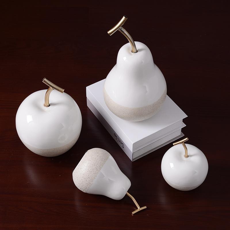 Decoration: A Set Of Two Apple and Two Pears | DodiTec WC1