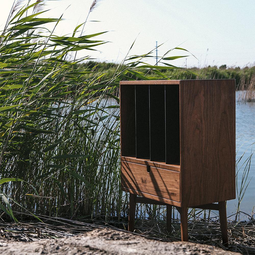 FU28 Bedside Table, Dark Oak | DodiTec WC1